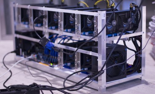 Chinese Bitcoin Mining Rig Makers Plan IPOs