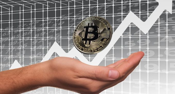 Bitcoin Reaches $8,900 Area and Then Corrects Lower