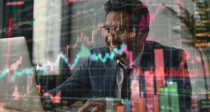 Weekly Crypto Analysis November 24 – 30, 2025